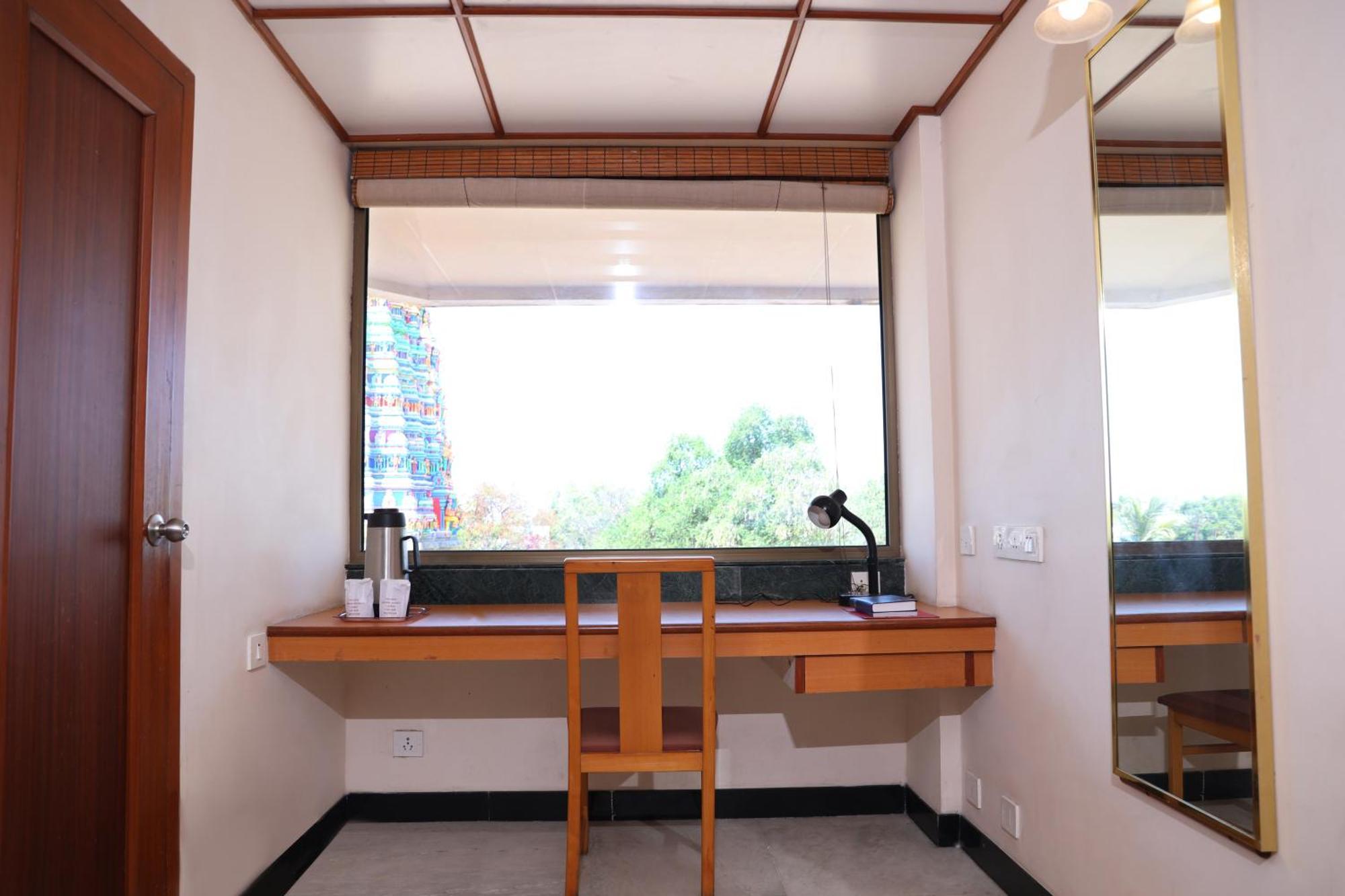 Bell Hotel Sivakāsi Dış mekan fotoğraf